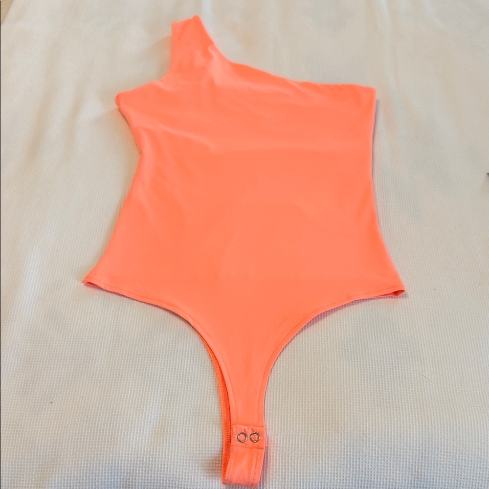 Adteamly One-Shoulder Neon Orange Bodysuit Size Small